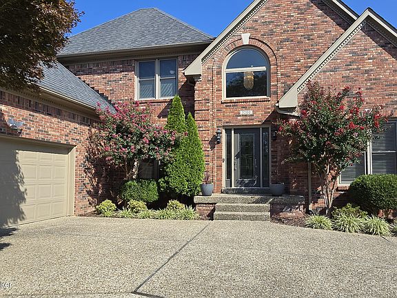 4th image of 3200 Springstead Cir