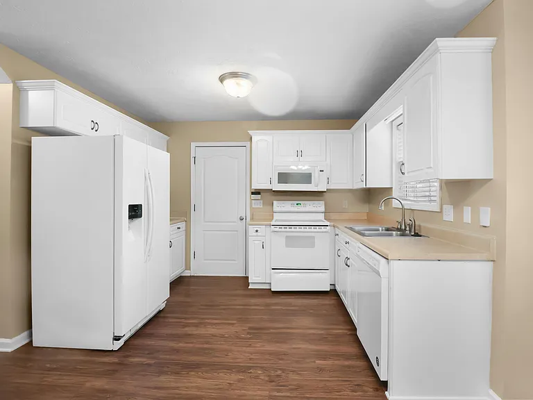 3368 Marrast Dr — Photo 14