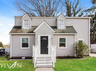 126 Gillis Rd, Portsmouth, VA 23702