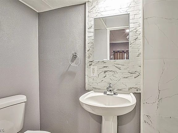 2nd image of 15 Washington Way