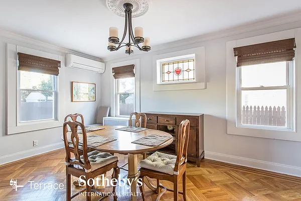 Sold by Terrace Sotheby's International Realty | media 4