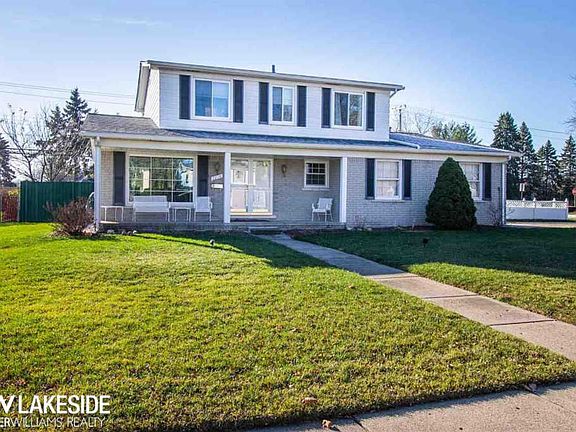 3rd image of 2210 Woodingham Dr