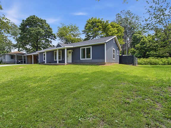 2nd image of 107 Opal Street