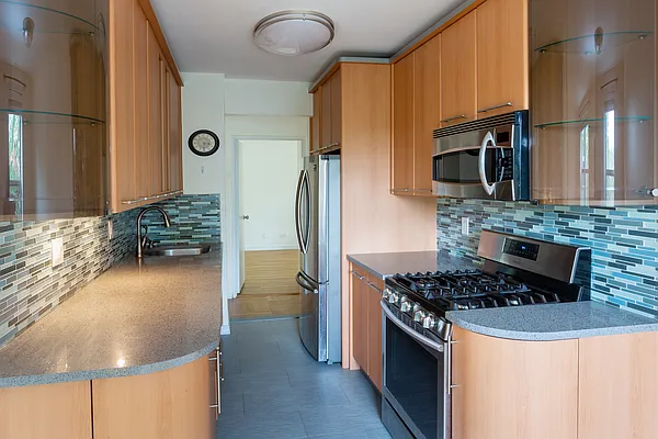 Sold by Brown Harris Stevens | media 6