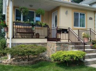 115 Cooper Ave, Iselin, NJ 08830