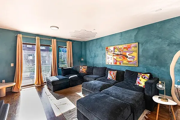 Rented by Nest Seekers International | media 5