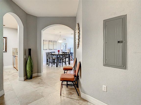 4th image of 4814 Cayview Ave Unit 10613