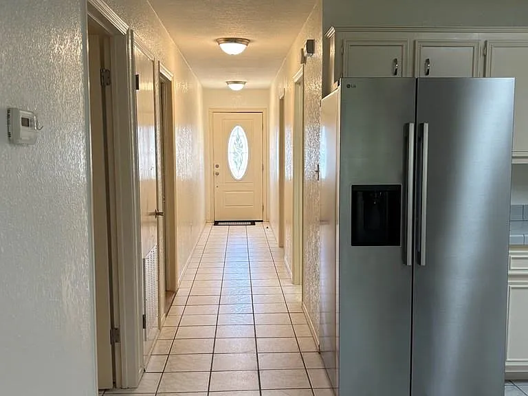 114 E Constellation Dr — Photo 4
