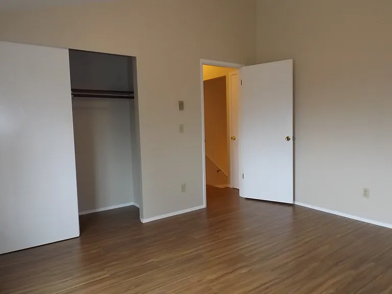 903 NW 80th St — Photo 14