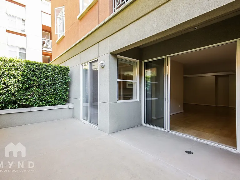 130 E San Fernando St #321 — Photo 16