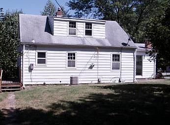 2nd image of 2844 S 8th St