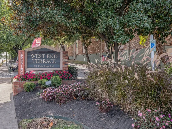 261 White Bridge Pike APT 141, Nashville, TN 37209