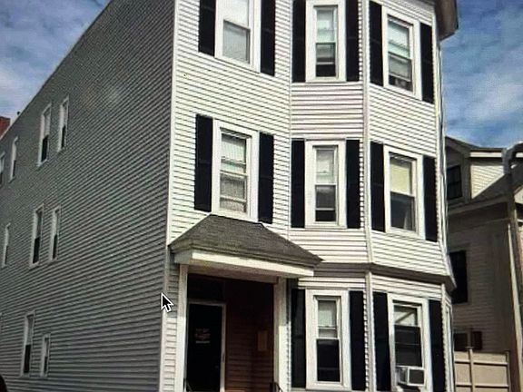 2nd image of 922 E 4th St