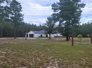 540 Prosperity Ln, Pinebluff, NC 28373