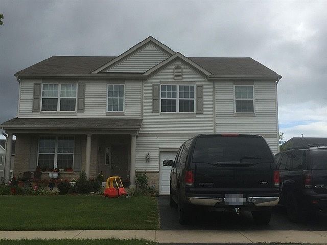 2nd image of 821 Prairie Crossing Dr
