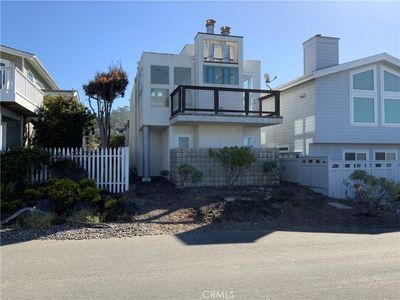 2121 S Windsor Blvd, Cambria, CA, 93428