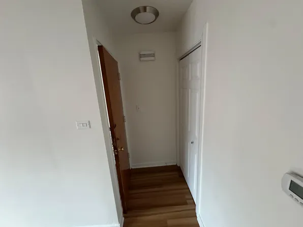 2630 W Farragut Ave APT 2N, Chicago, IL 60625