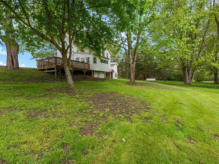6982 Webster Rd — Photo 31