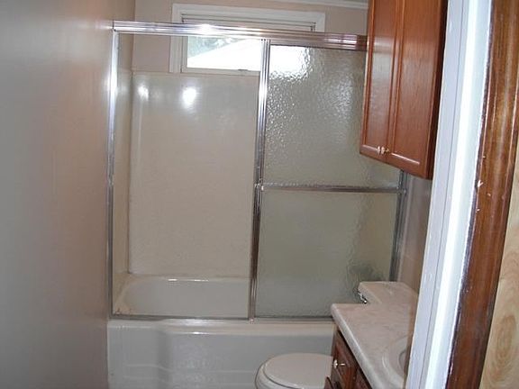 5th image of 444 N Fairview Ave