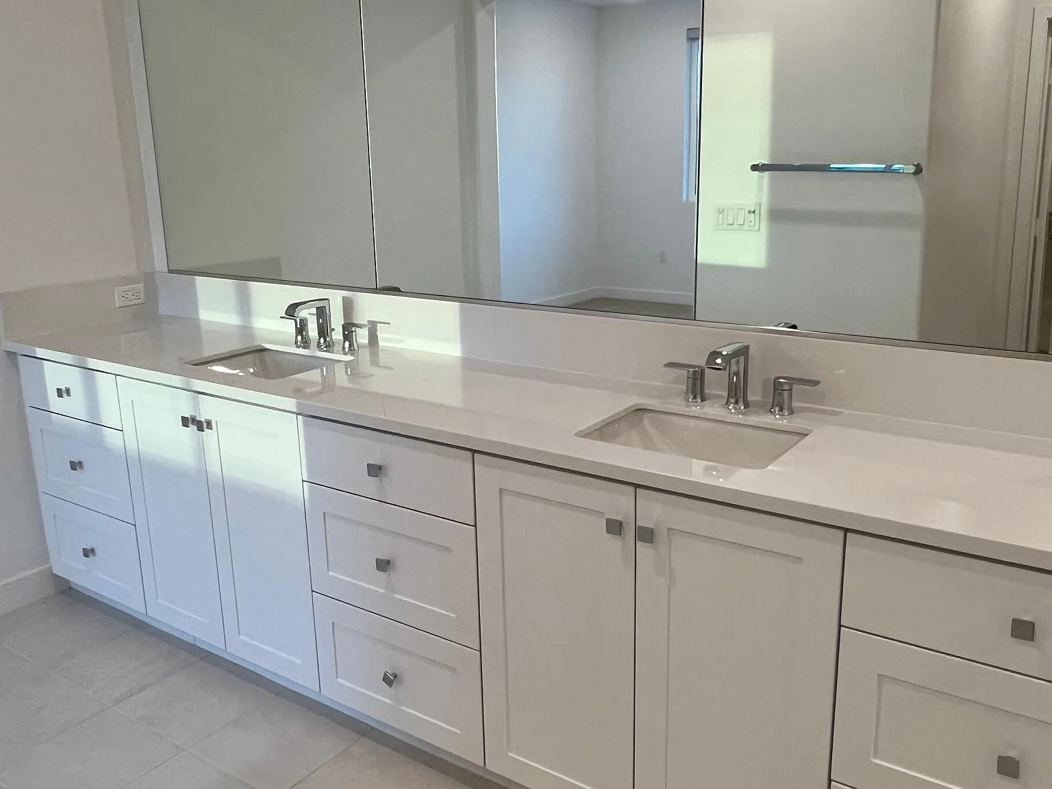 3 bed, 1698 sqft, $4,400 — Photo 4