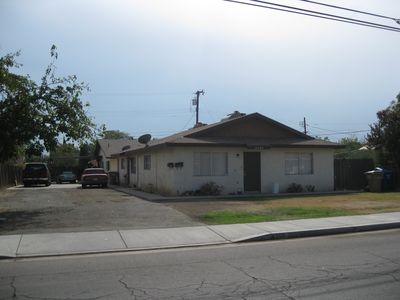 209 E Warren Ave, Bakersfield, CA, 93308