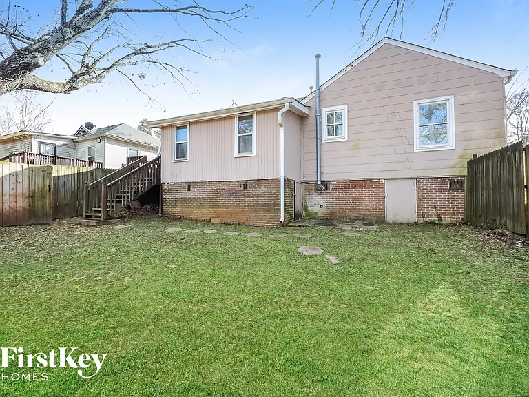 519 Erin Ave SW — Photo 14