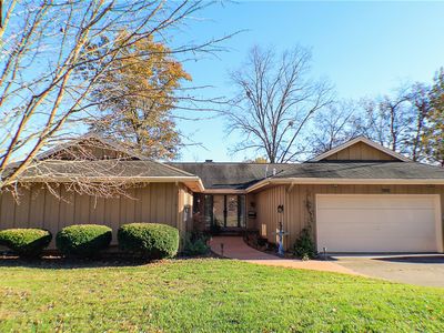 2131 Meadowlake Dr, Charleston, IL, 61920