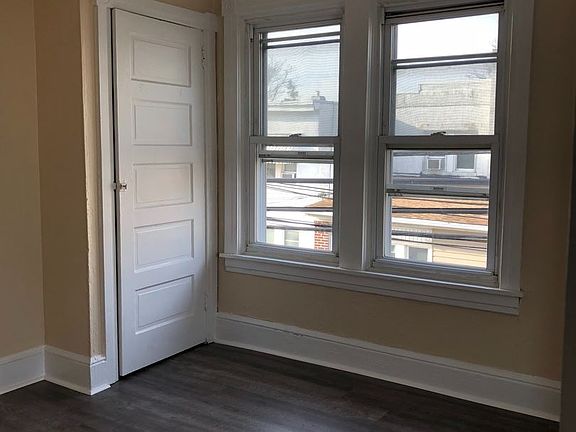 4th image of 101 White Ave #6721143