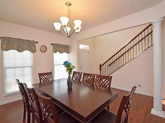 2nd image of 5692 Grace Ct