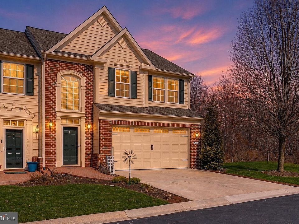 1st image of 3014 John Bernard Dr #147