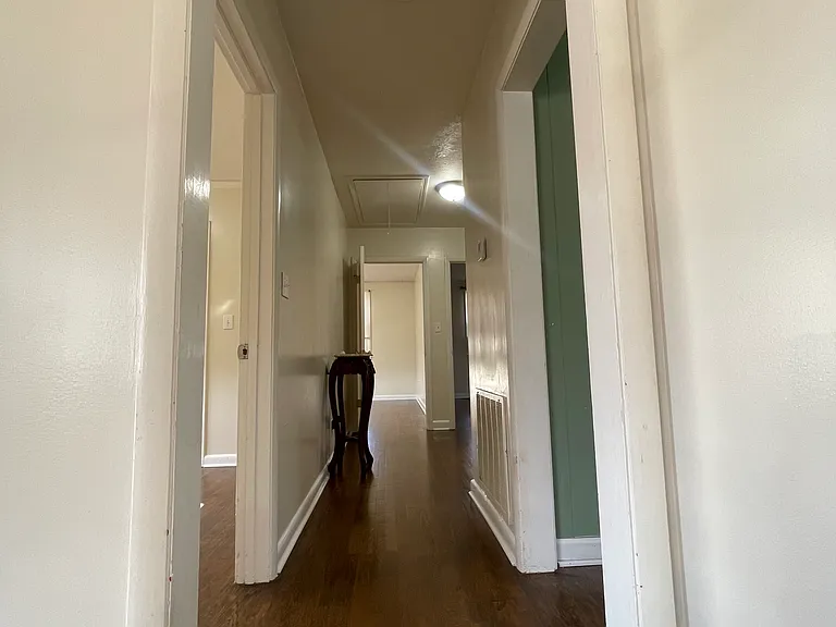 1259 Browns Ferry Rd — Photo 4