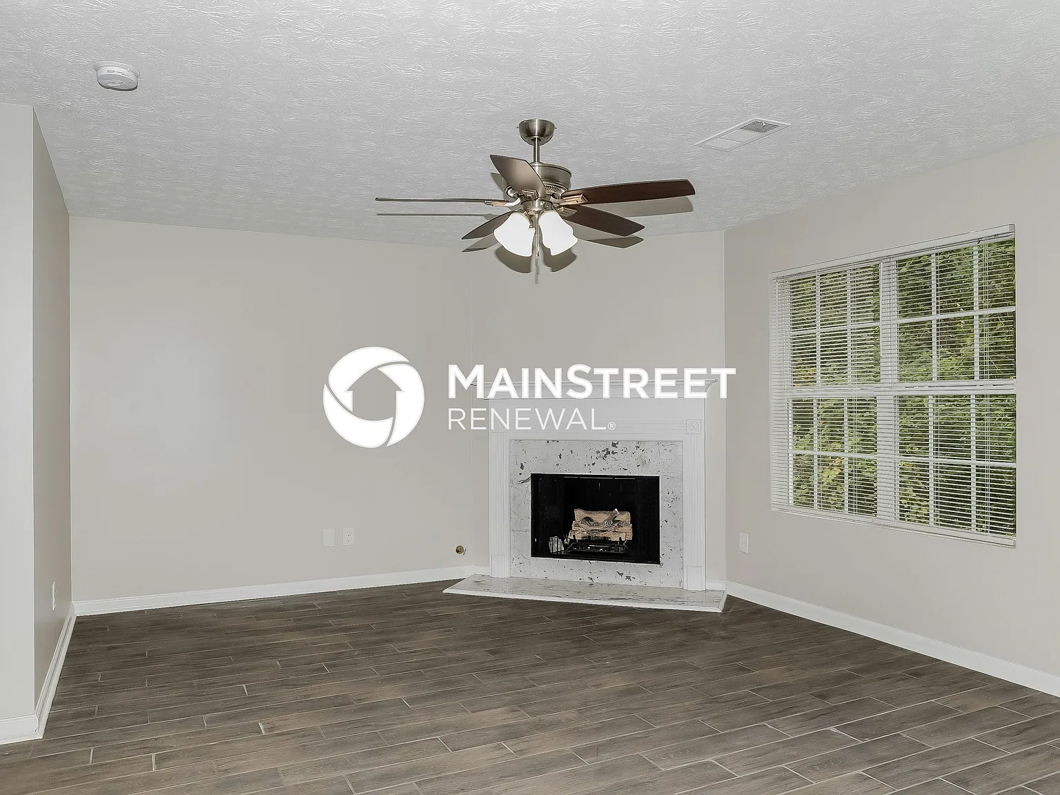 2225 Clayton Rdg — Photo 2