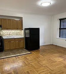 Rented by Otto Nielsen Realty