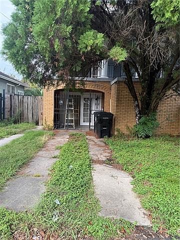1st image of 3728 Franklin Ave #1/2