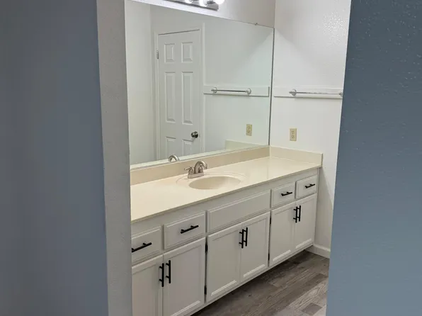 1903 Glen Ridge Dr, Ceres, CA 95307