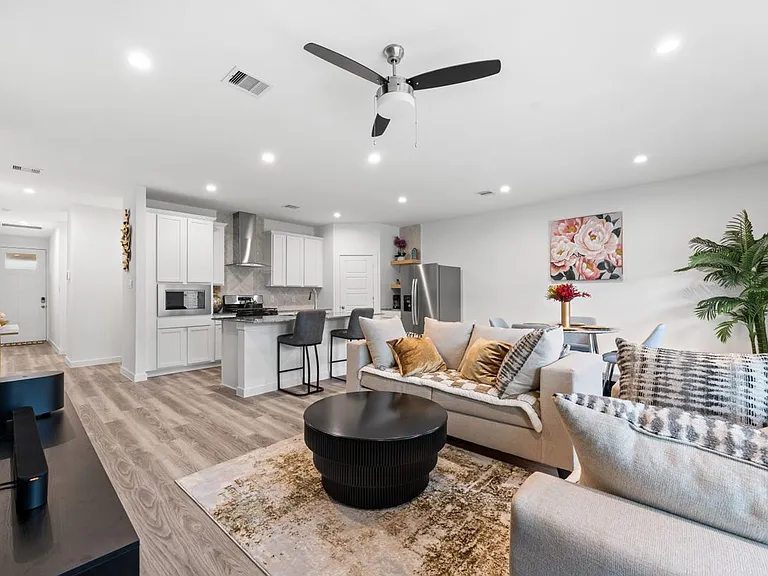 2919 Amherst Meadow Ln — Photo 18