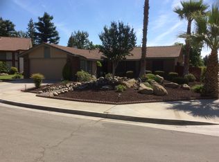 6572 N Berlin Ave, Fresno, CA
