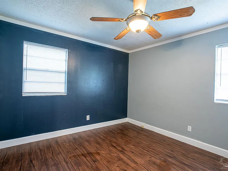 4381 Bixby Cir — Photo 21