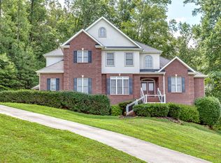 114 Andorra Ln, Clinton, TN 37716