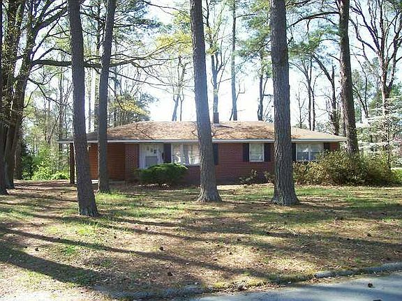 2nd image of 625 Woodland Dr