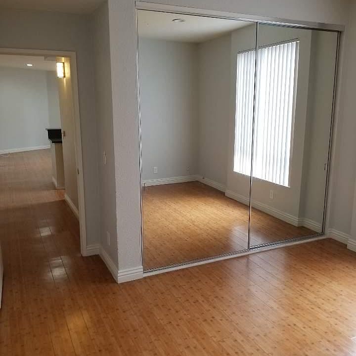 1st image of 6522 La Mirada Ave