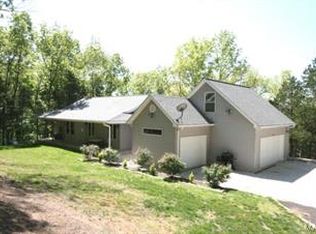 10006 Sandcut Rd, Catawissa, MO 63015