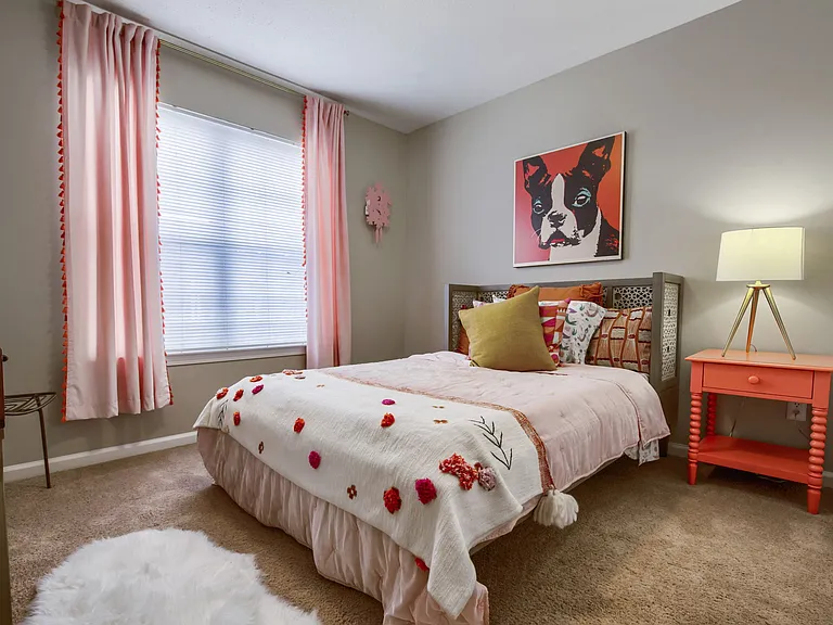 Azalea Ridge Apartments — Photo 14