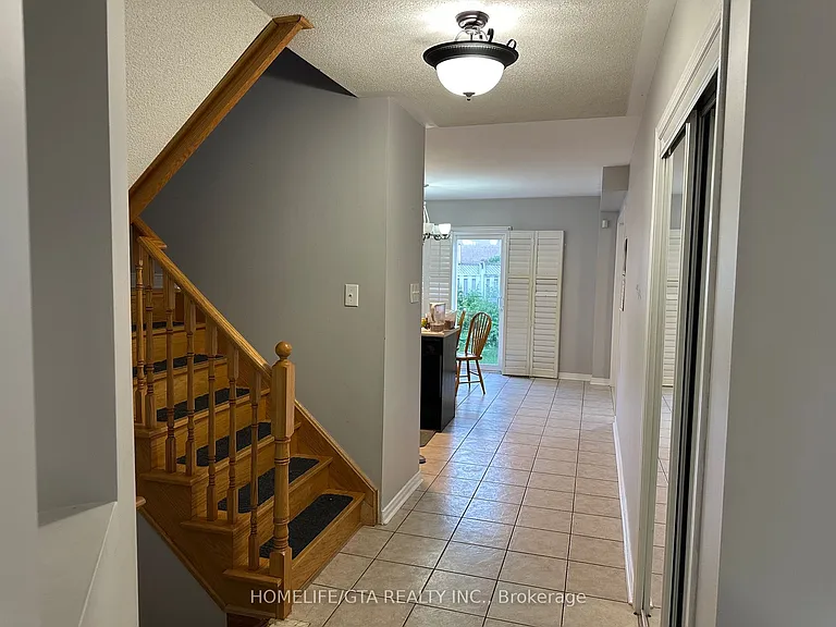 254 Marble Pl — Photo 5