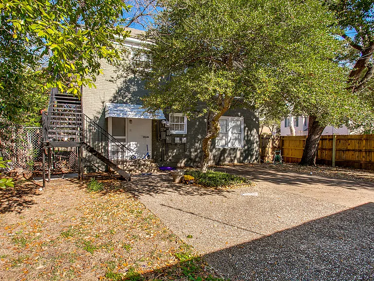 4301 Emerson Ave — Photo 22