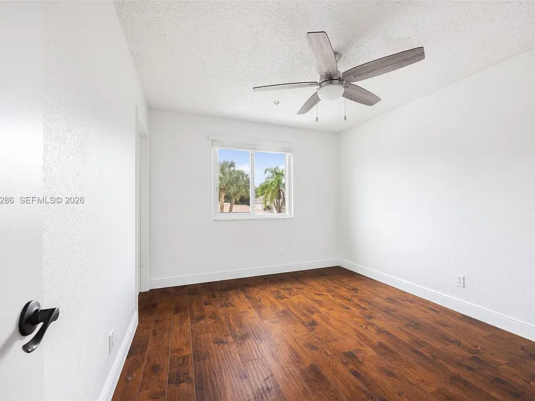 8317 Bermuda Sound Way — Photo 19