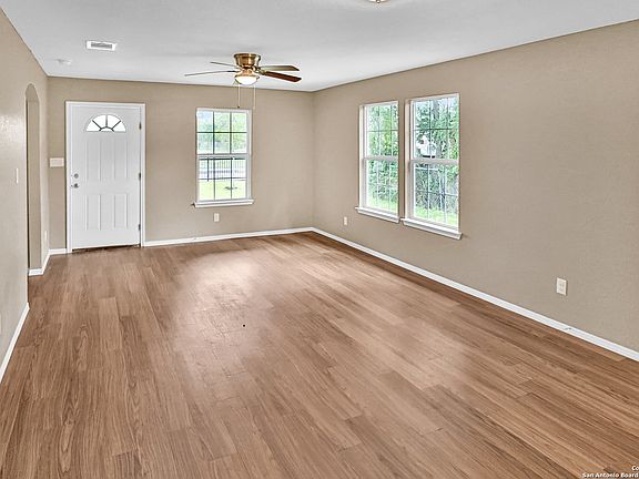 3rd image of 2326 SW 34TH ST