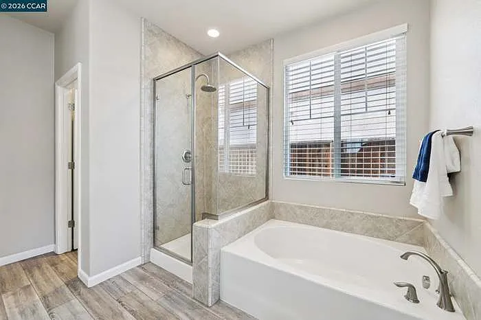 421 W Gravino Dr #1 — Photo 18
