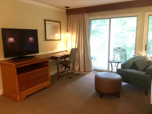 Fully Furnished Condo for Rent in Kingsmill Photo 1