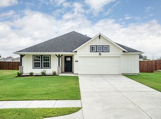 603 Kyle Dr, Tioga, TX 76271